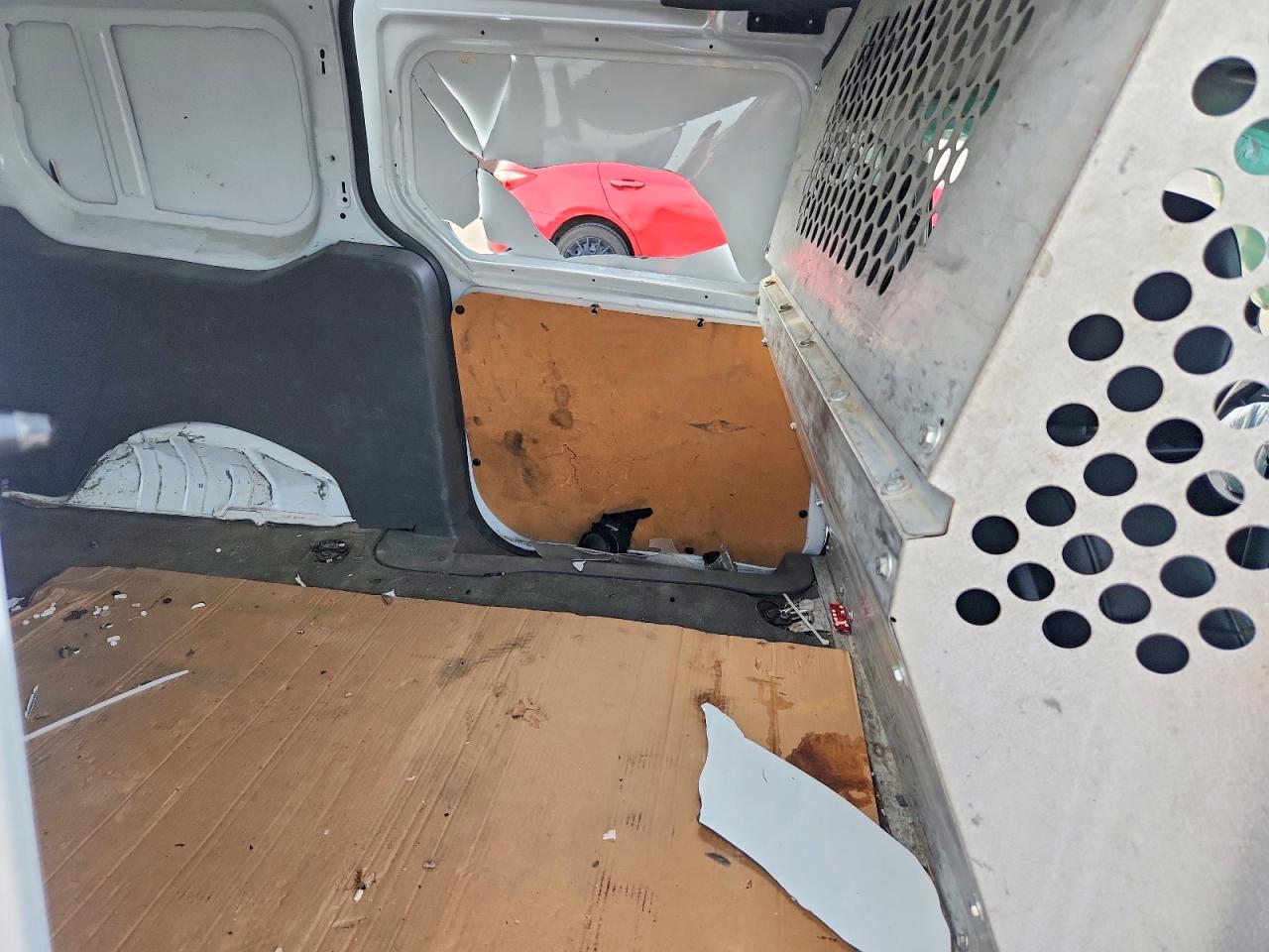 FORD TRANSIT CONNECT 2019 — 12