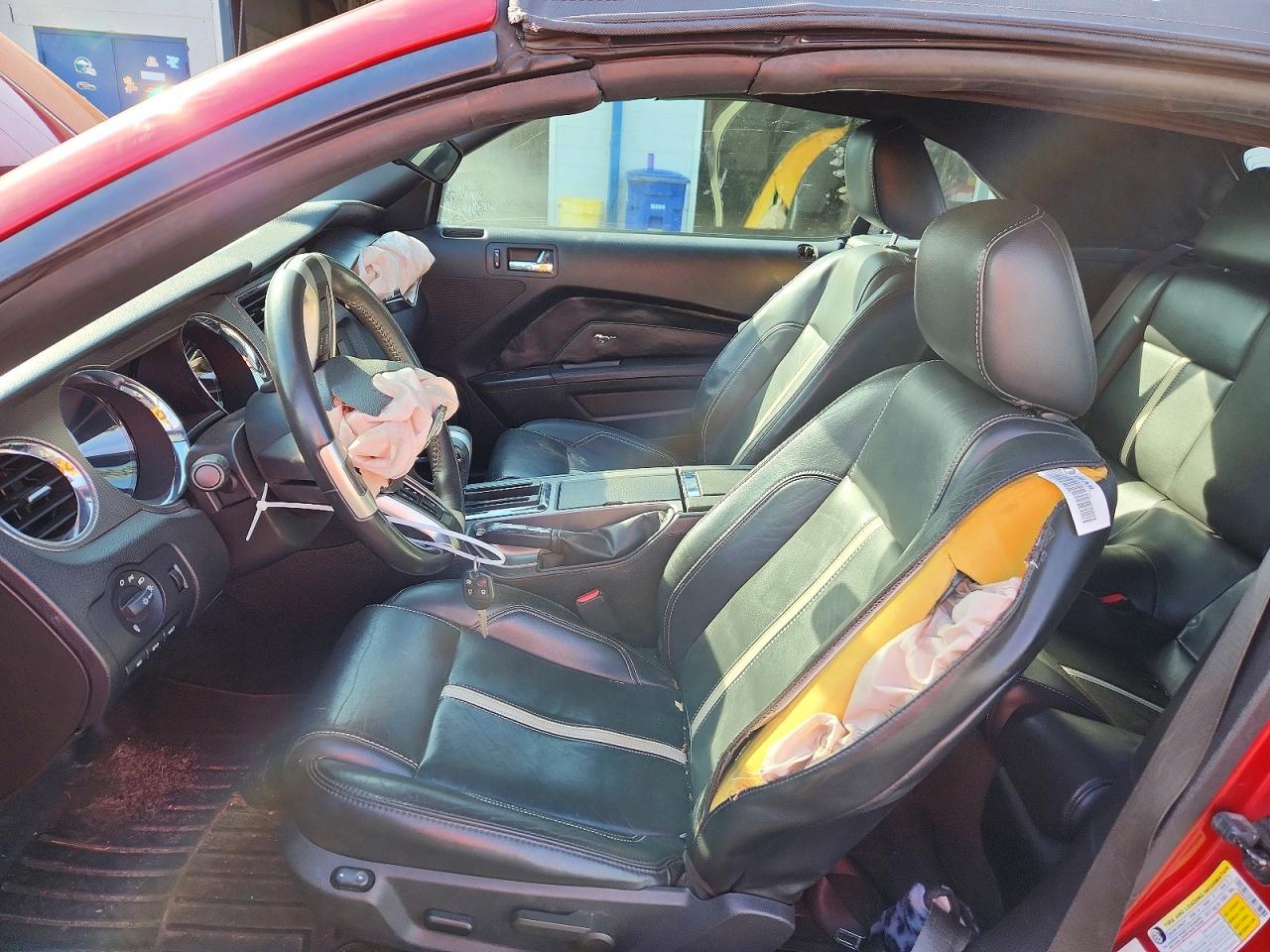FORD MUSTANG 2012 — 8