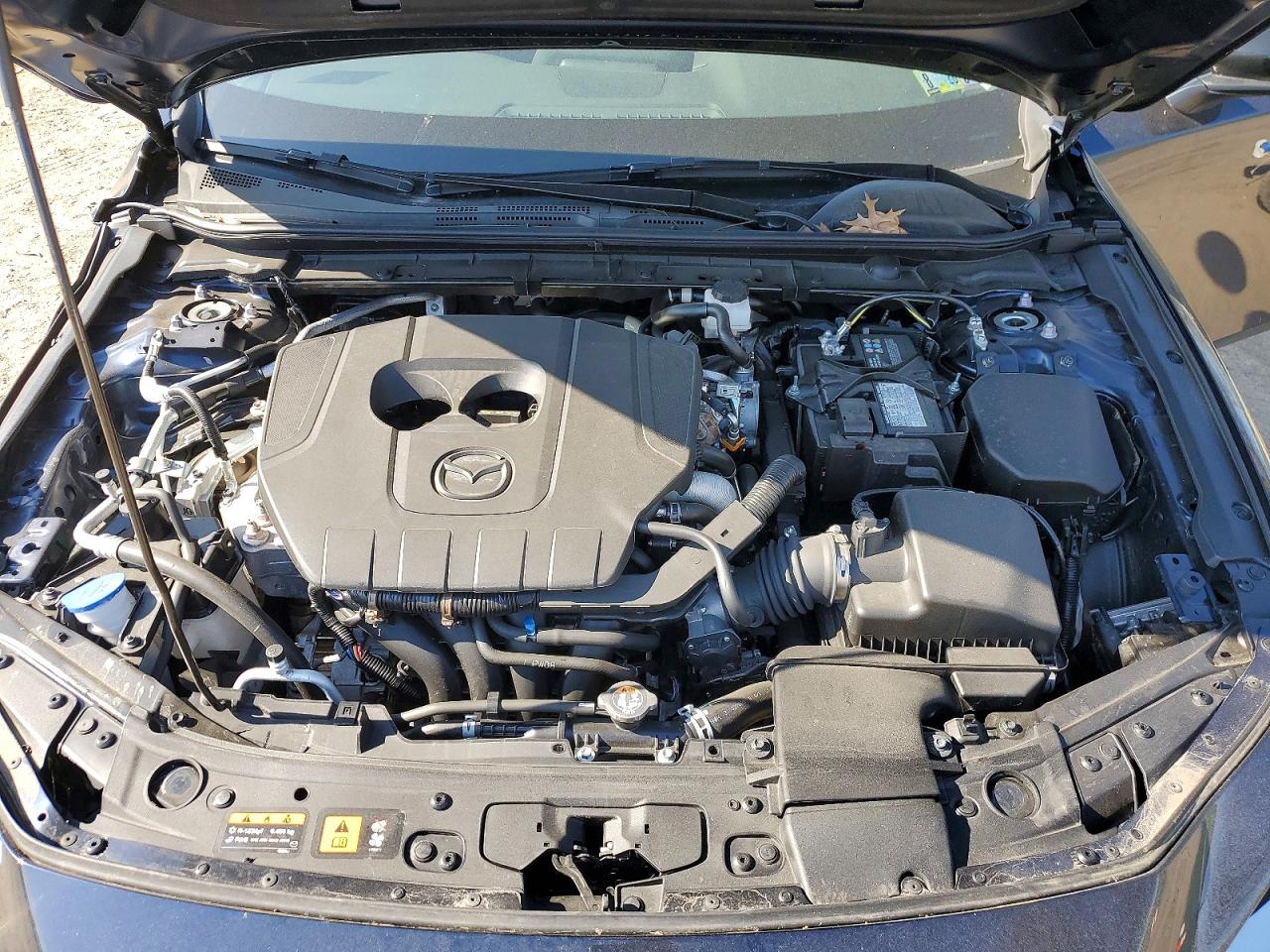 MAZDA 3 2025 — 12