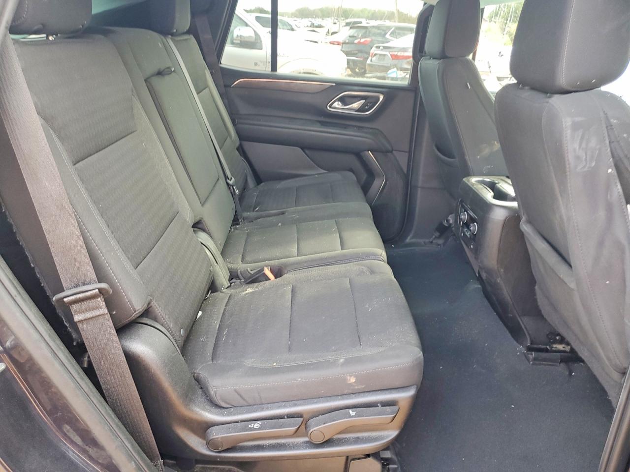 CHEVROLET TAHOE 2023 — 12