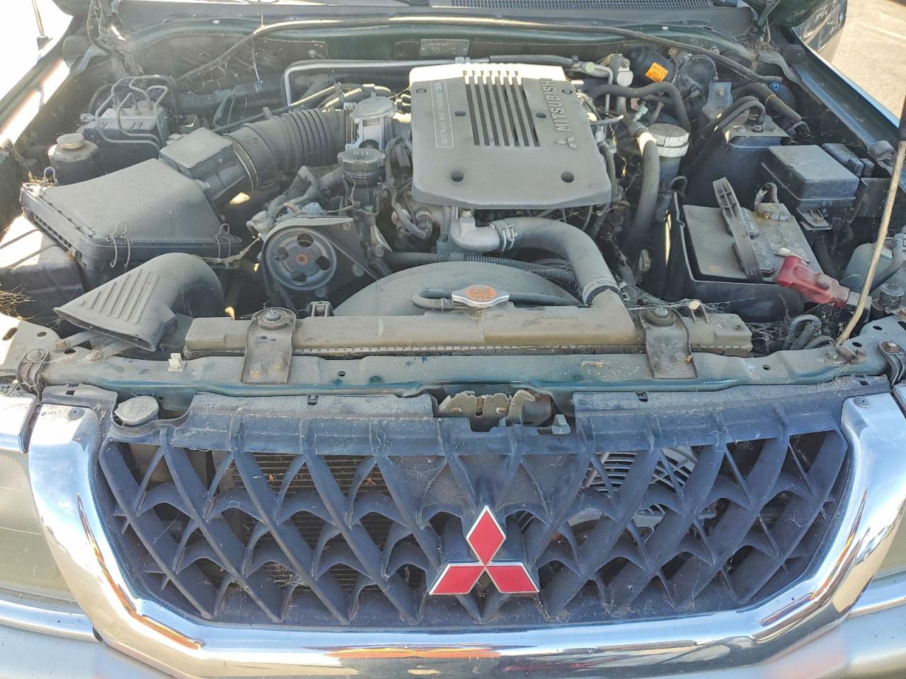 MITS MONTERO SPORT XLS 4D 2000 — 12