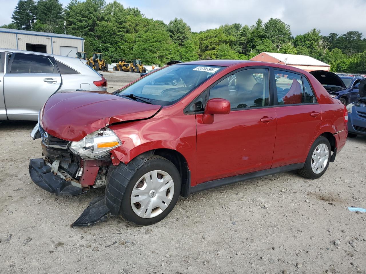 2011 NISSAN VERSA S