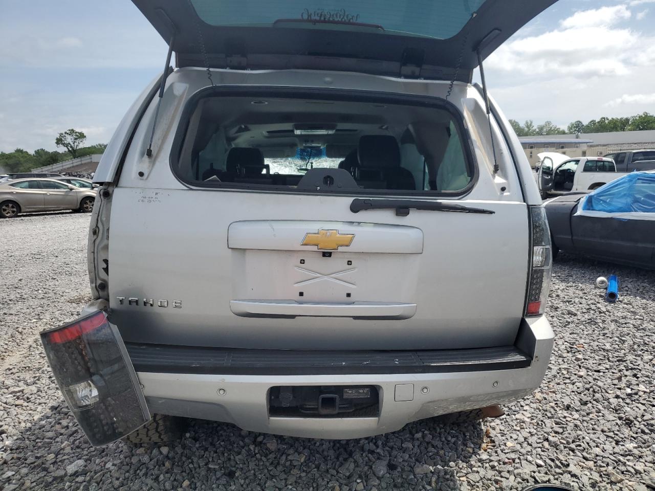 CHEVROLET TAHOE 2013 — 7