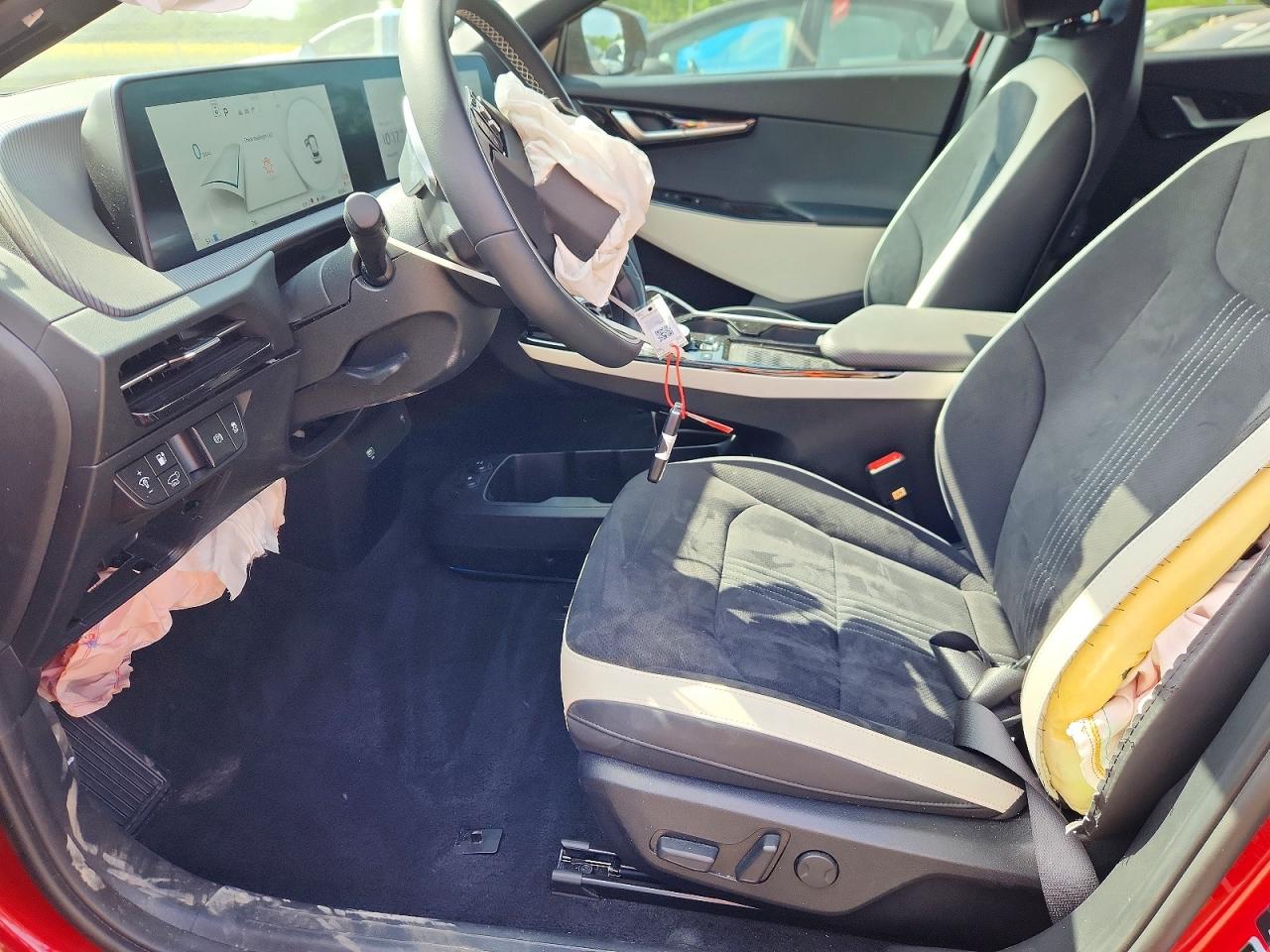 KIA EV6 2024 — 8