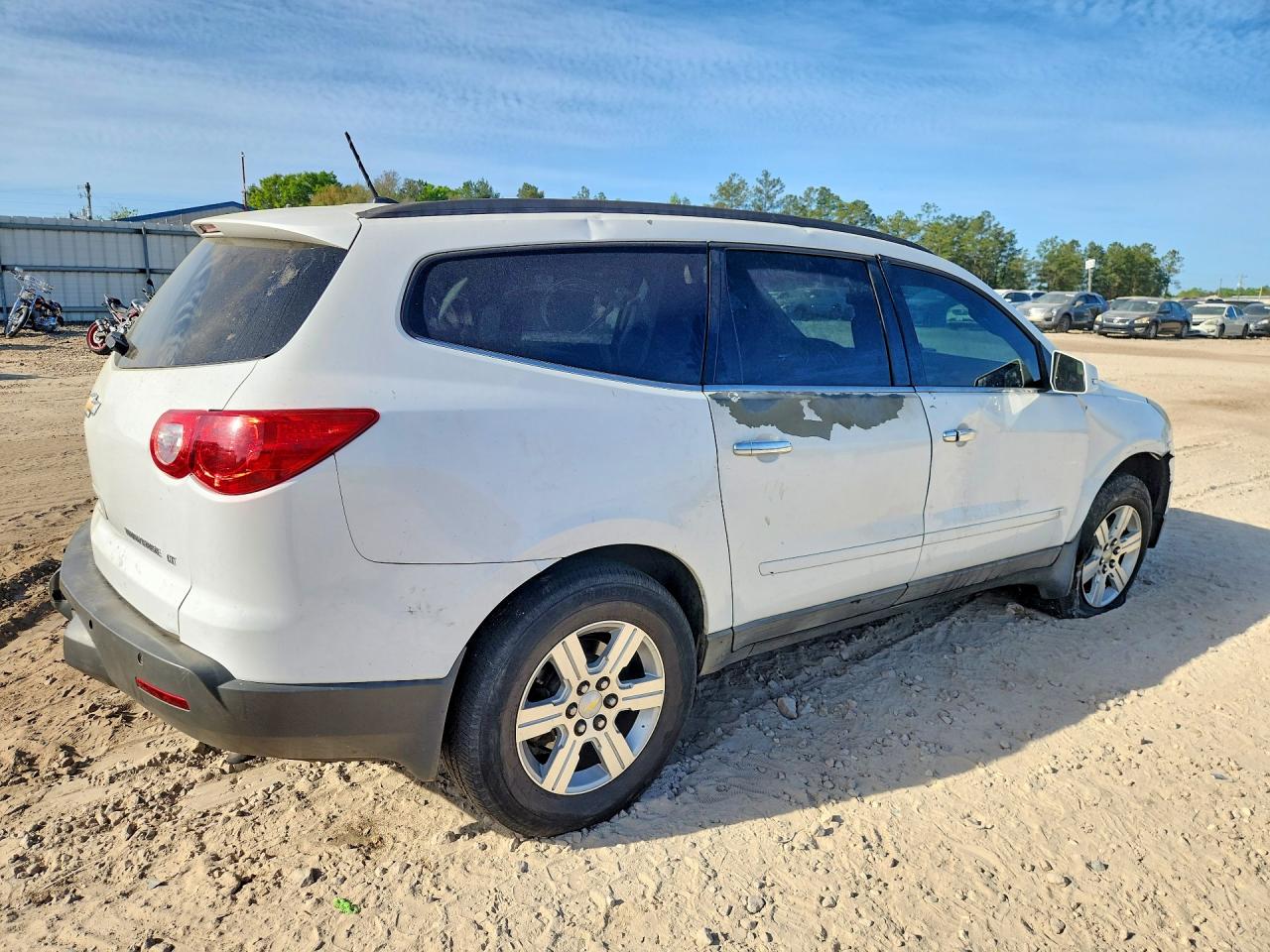 CHEVROLET TRAVERSE 2010 — 4