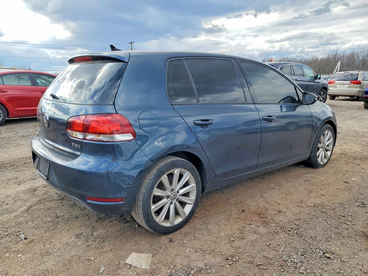 VOLKSWAGEN GOLF 2012 — 4