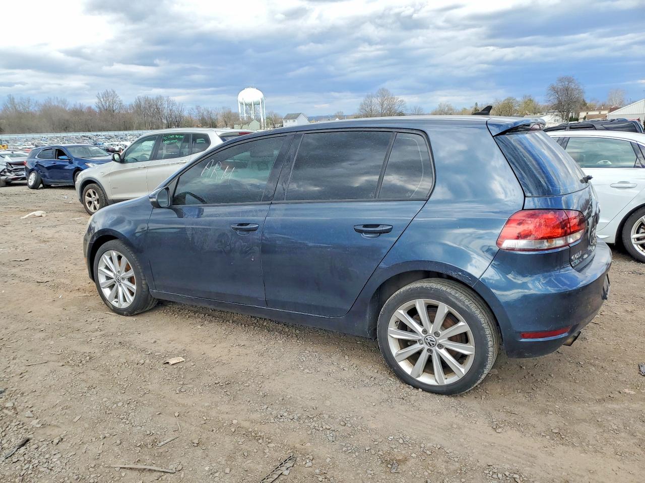 VOLKSWAGEN GOLF 2012 — 3