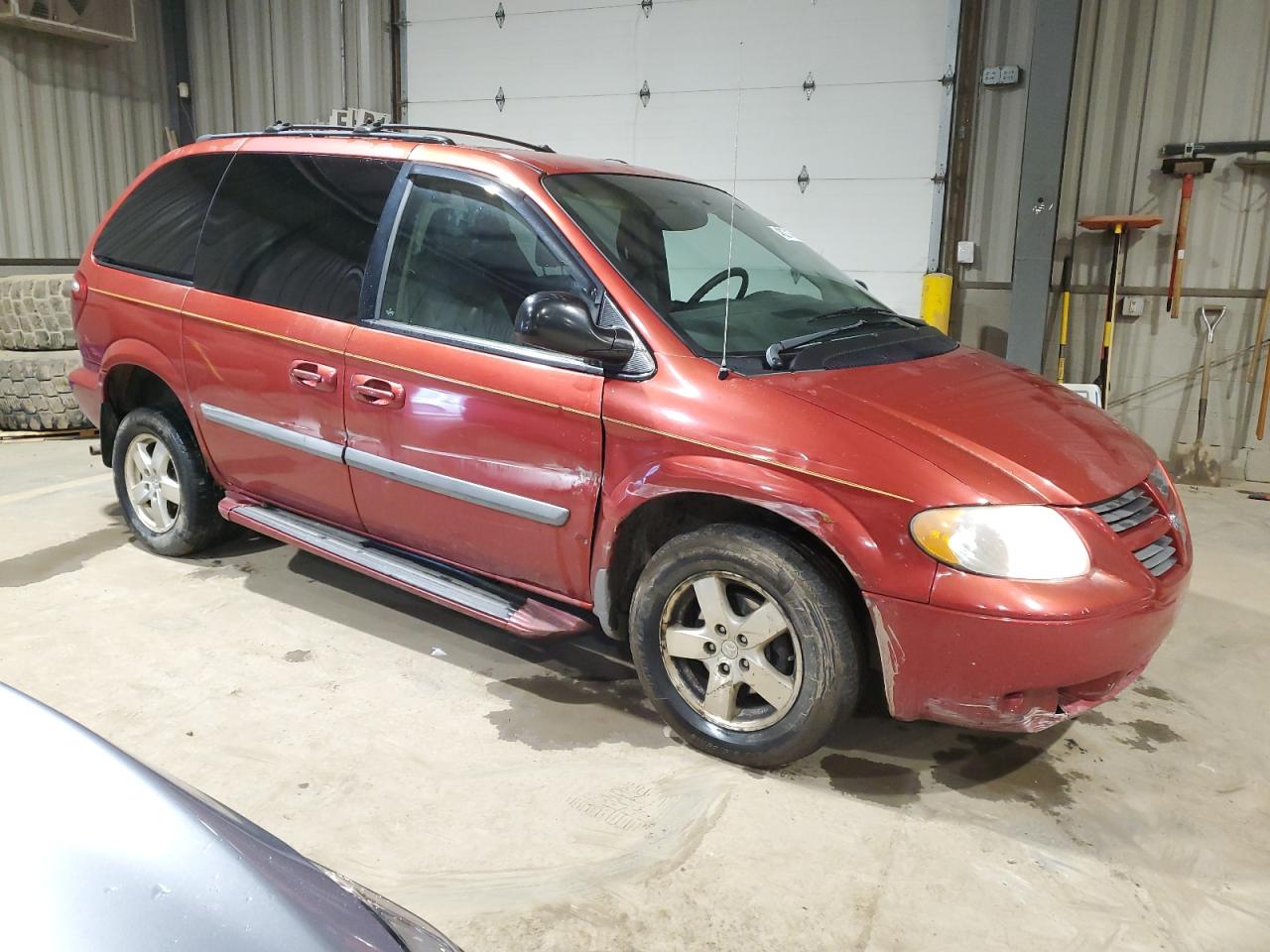 DODGE CARAVAN 2006 — 5