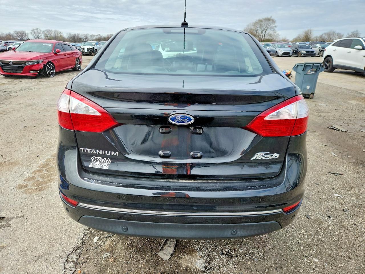 FORD FIESTA 2015 — 7
