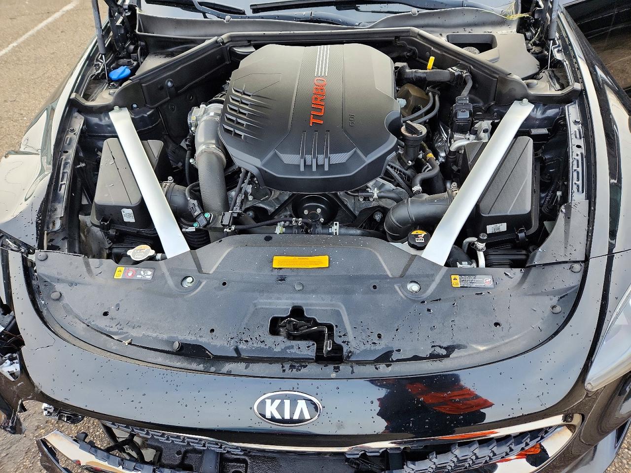 KIA STINGER 2020 — 12