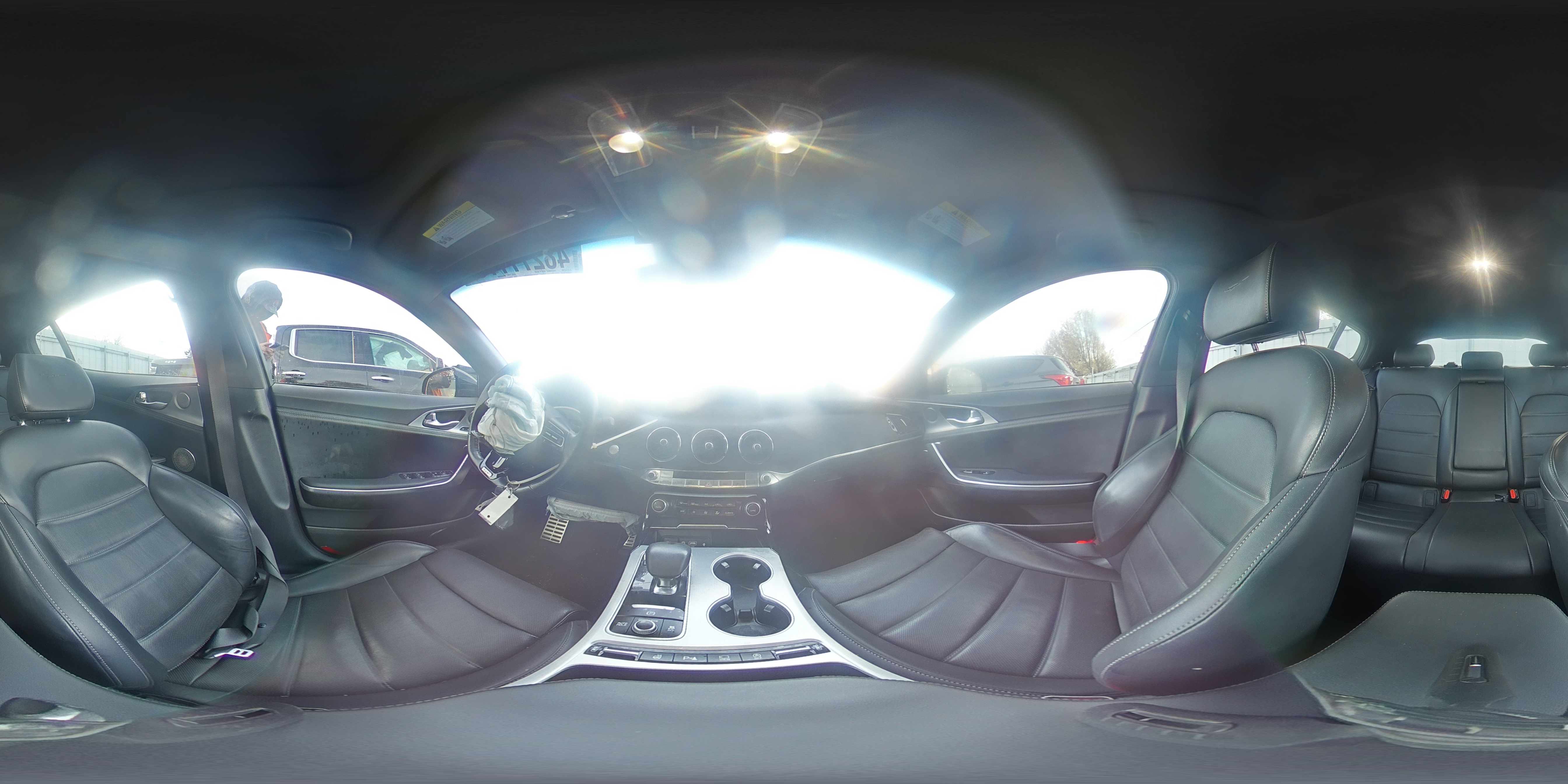 KIA STINGER 2020 — 14
