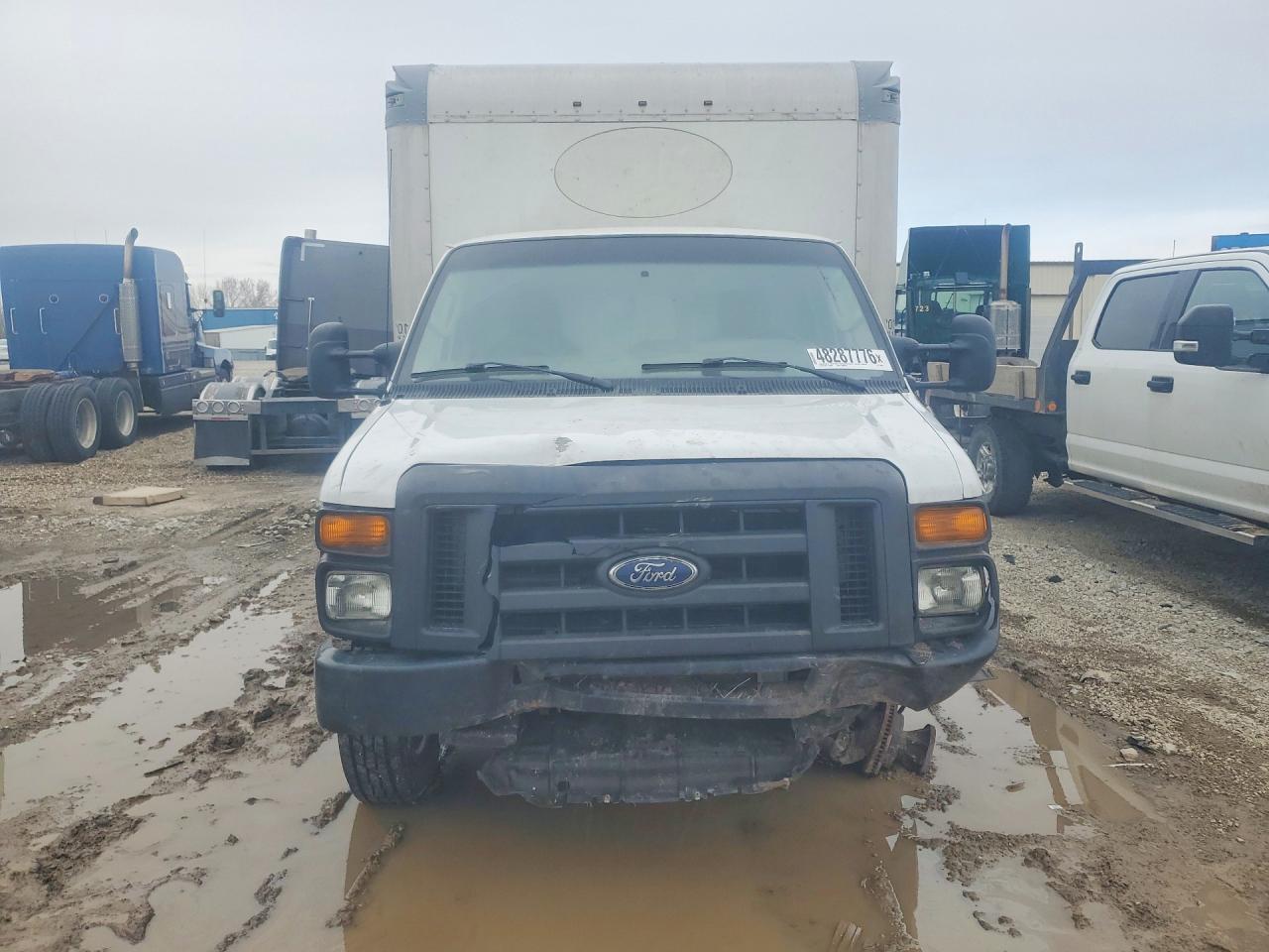 FORD ECONOLINE E350 2017 — 6