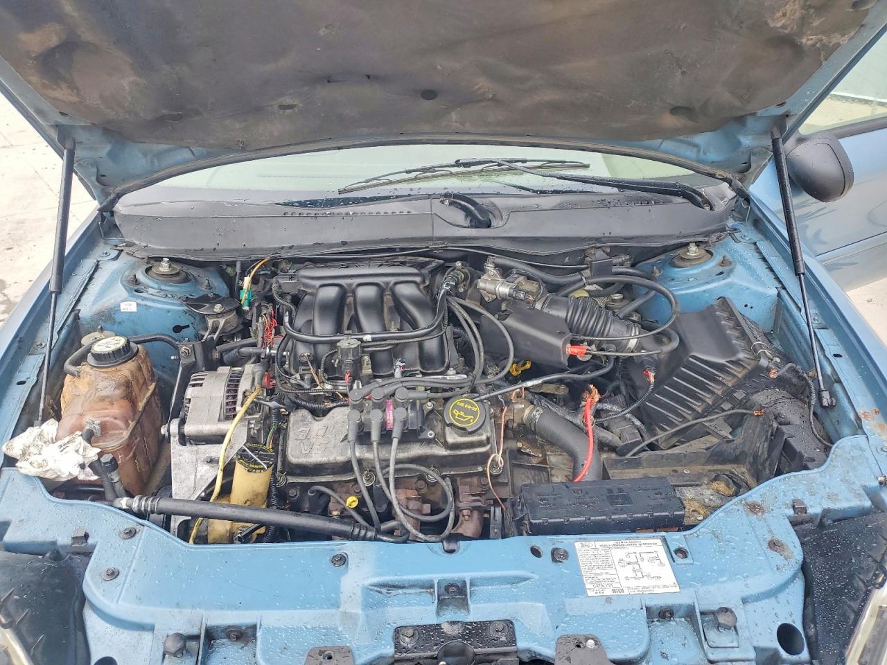 FORD TAURUS 2005 — 12