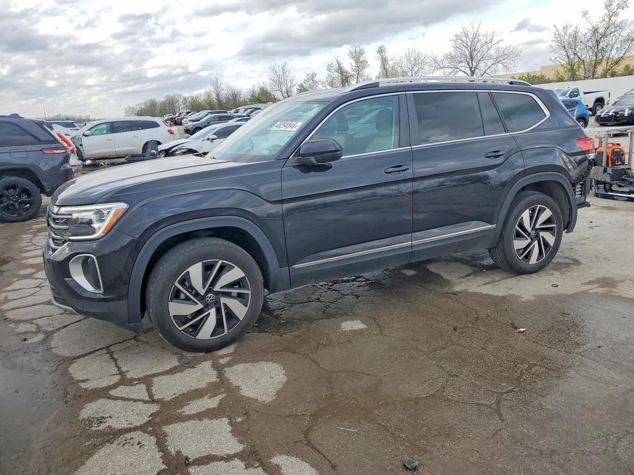 VOLKSWAGEN ATLAS 2024 — 2