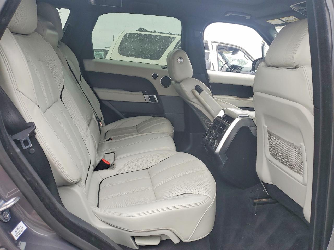 LAND ROVER RANGE ROVER SPORT 2016 — 12