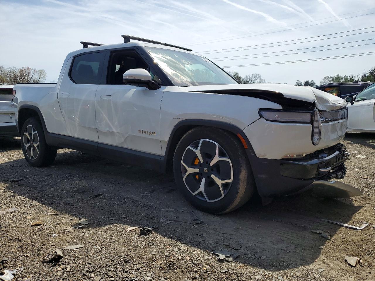 2023 RIVIAN R1T ADVENTURE