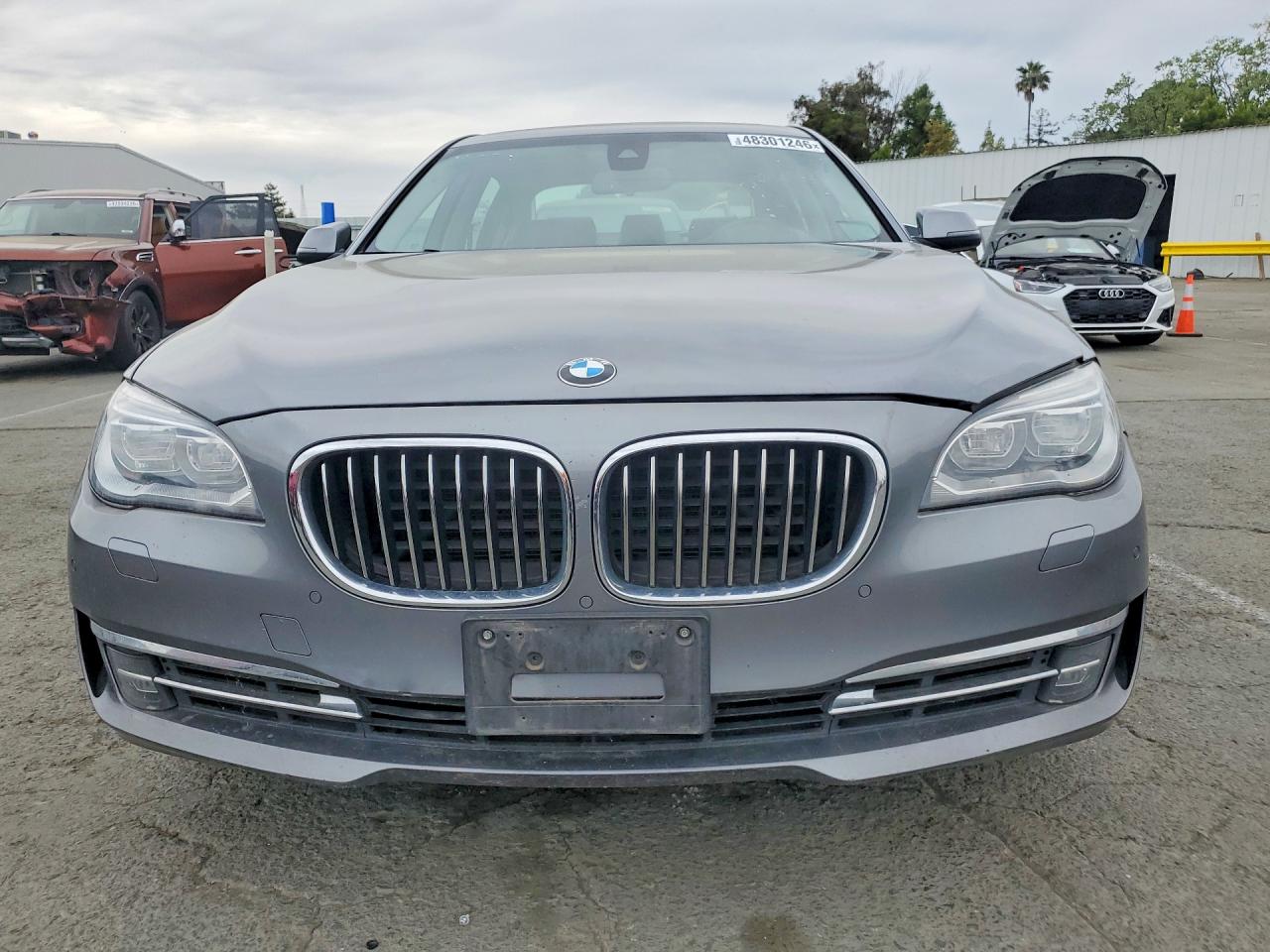 BMW 750 2014 — 6