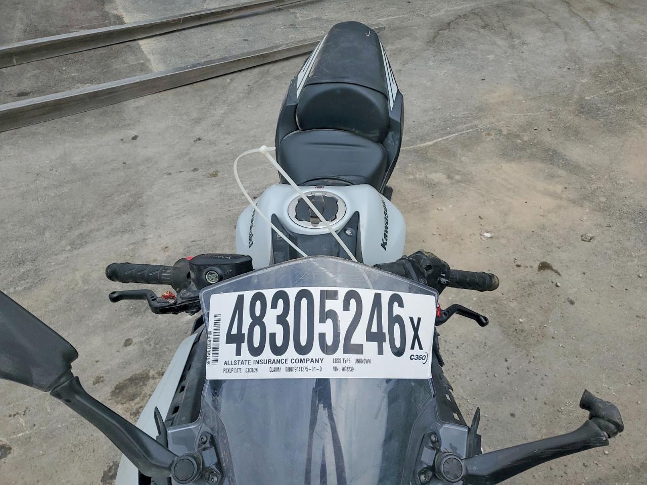 KAWASAKI EX650 2026 — 6