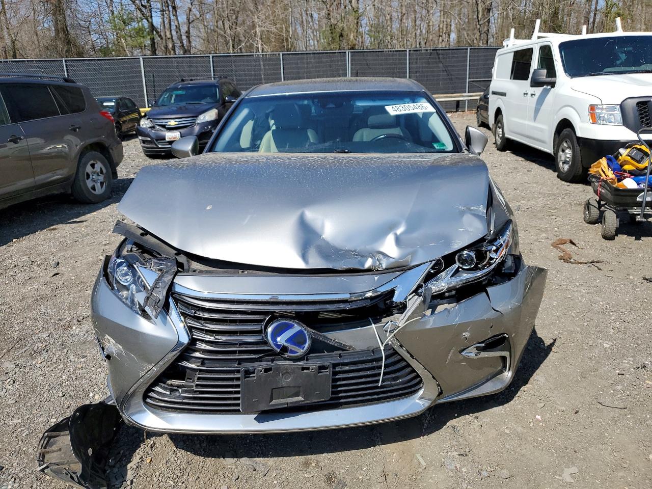 LEXUS ES 300H 2018 — 6