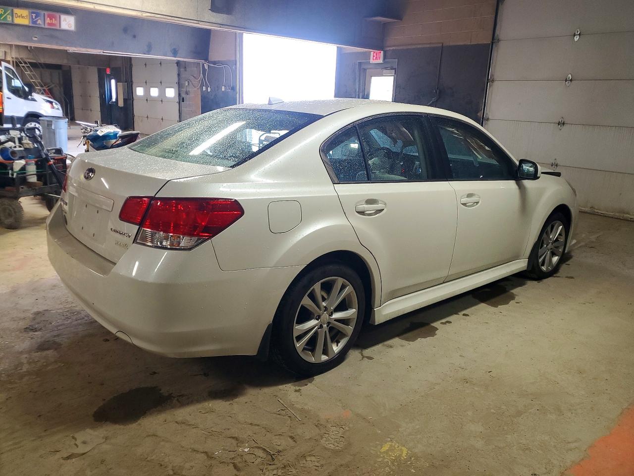 SUBARU LEGACY 2014 — 4