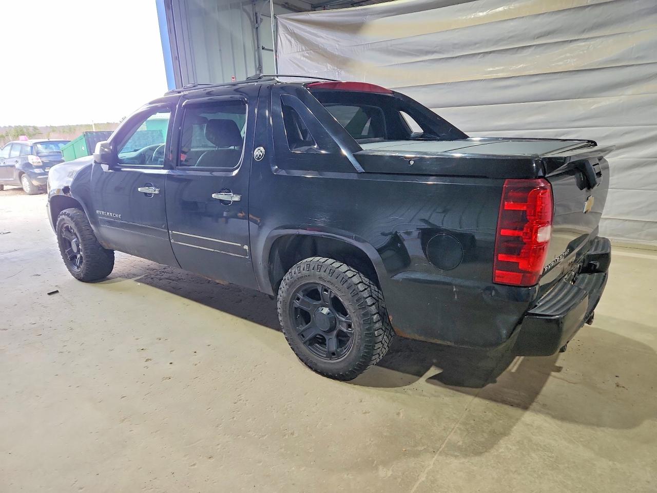 CHEVROLET AVALANCHE 2013 — 3