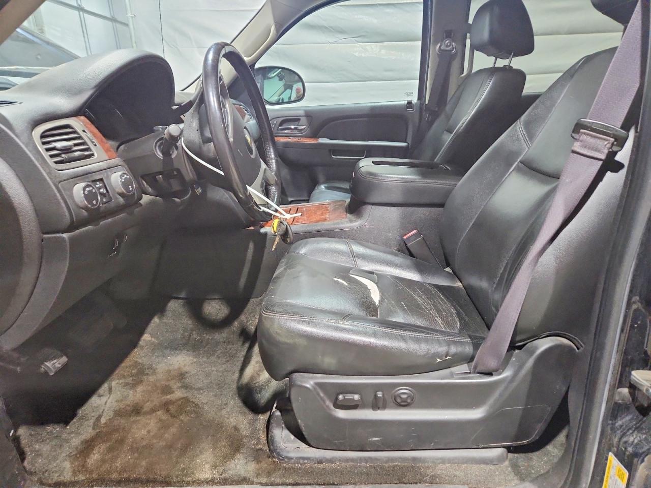 CHEVROLET AVALANCHE 2013 — 8