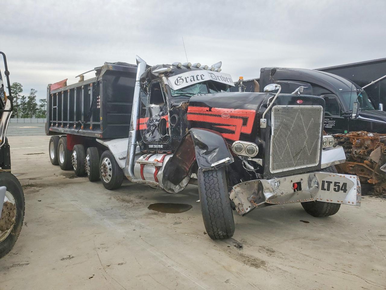 1989 PETERBILT 379