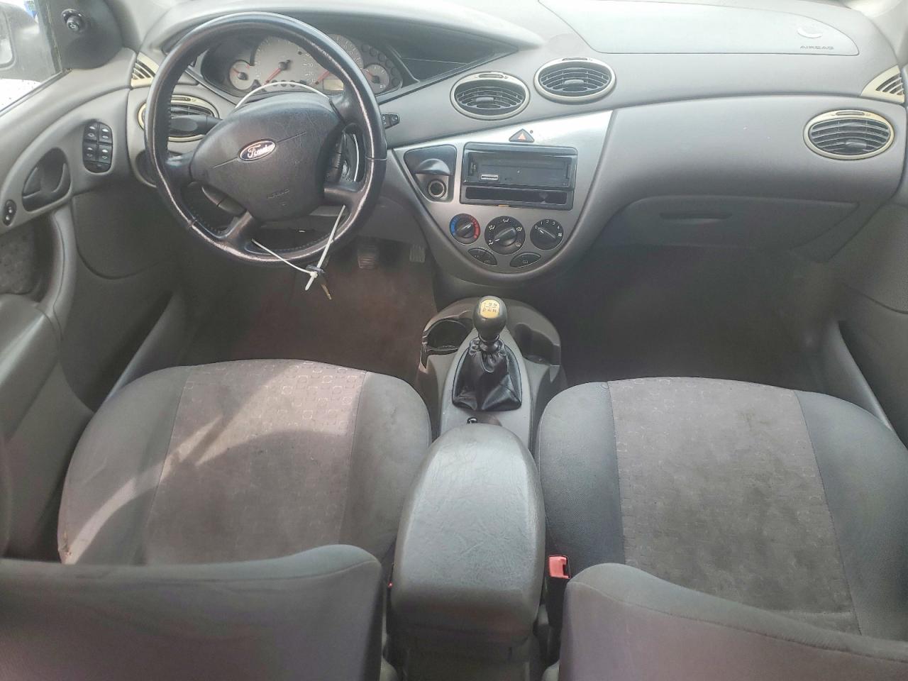 FORD FOCUS 2003 — 9