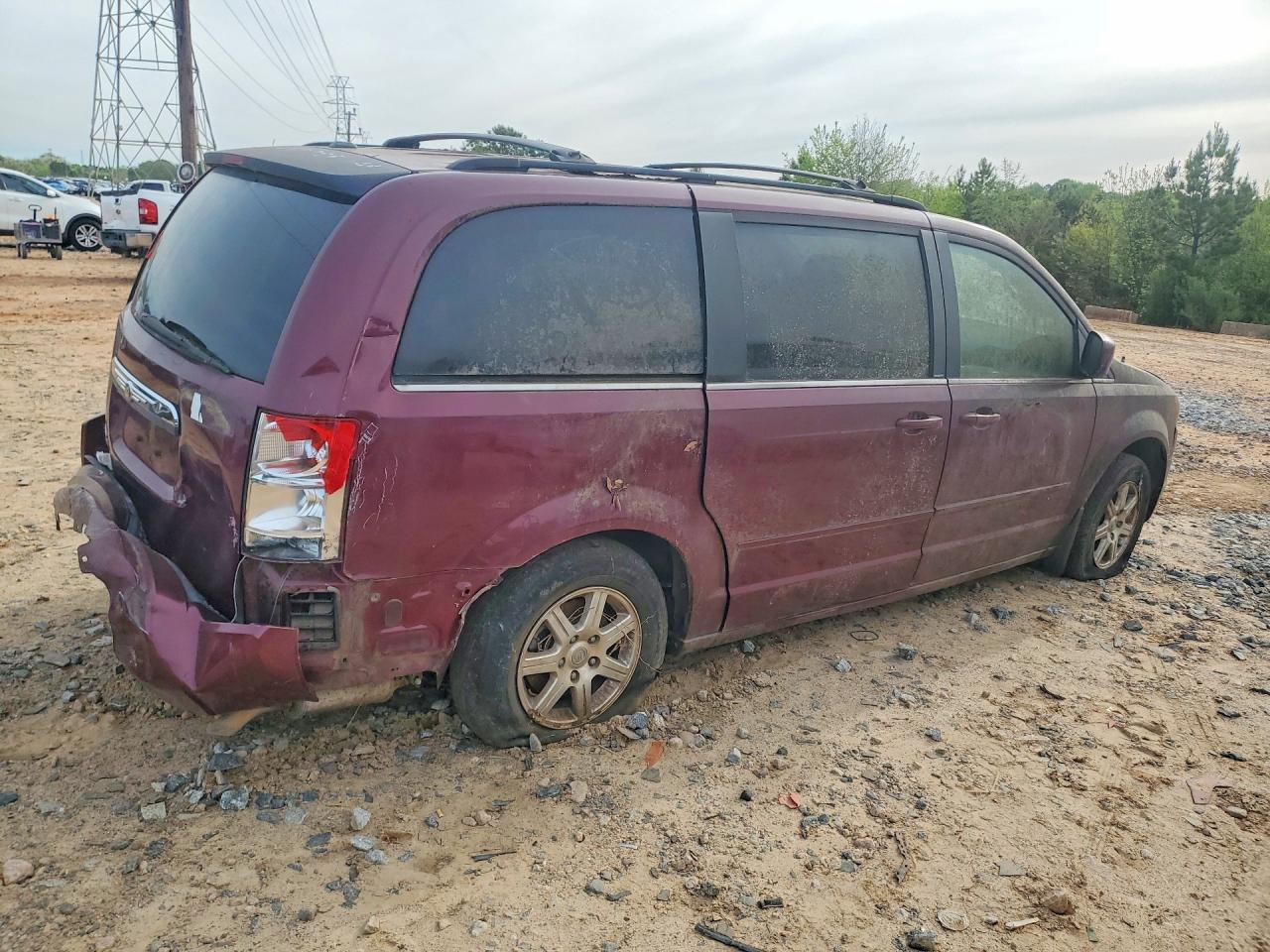 CHRYSLER TOWN & COUNTRY 2008 — 4