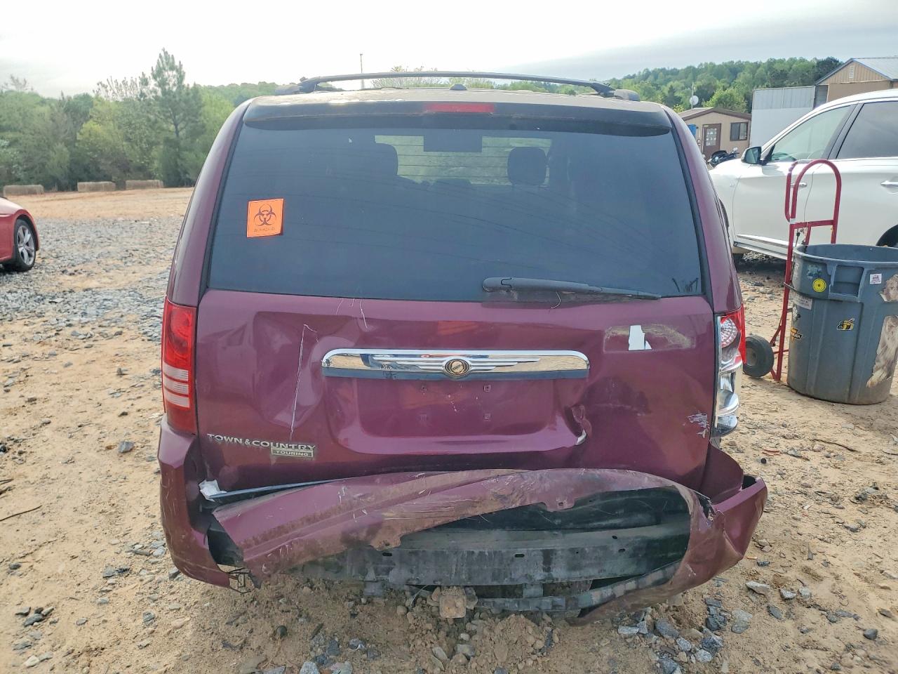 CHRYSLER TOWN & COUNTRY 2008 — 7
