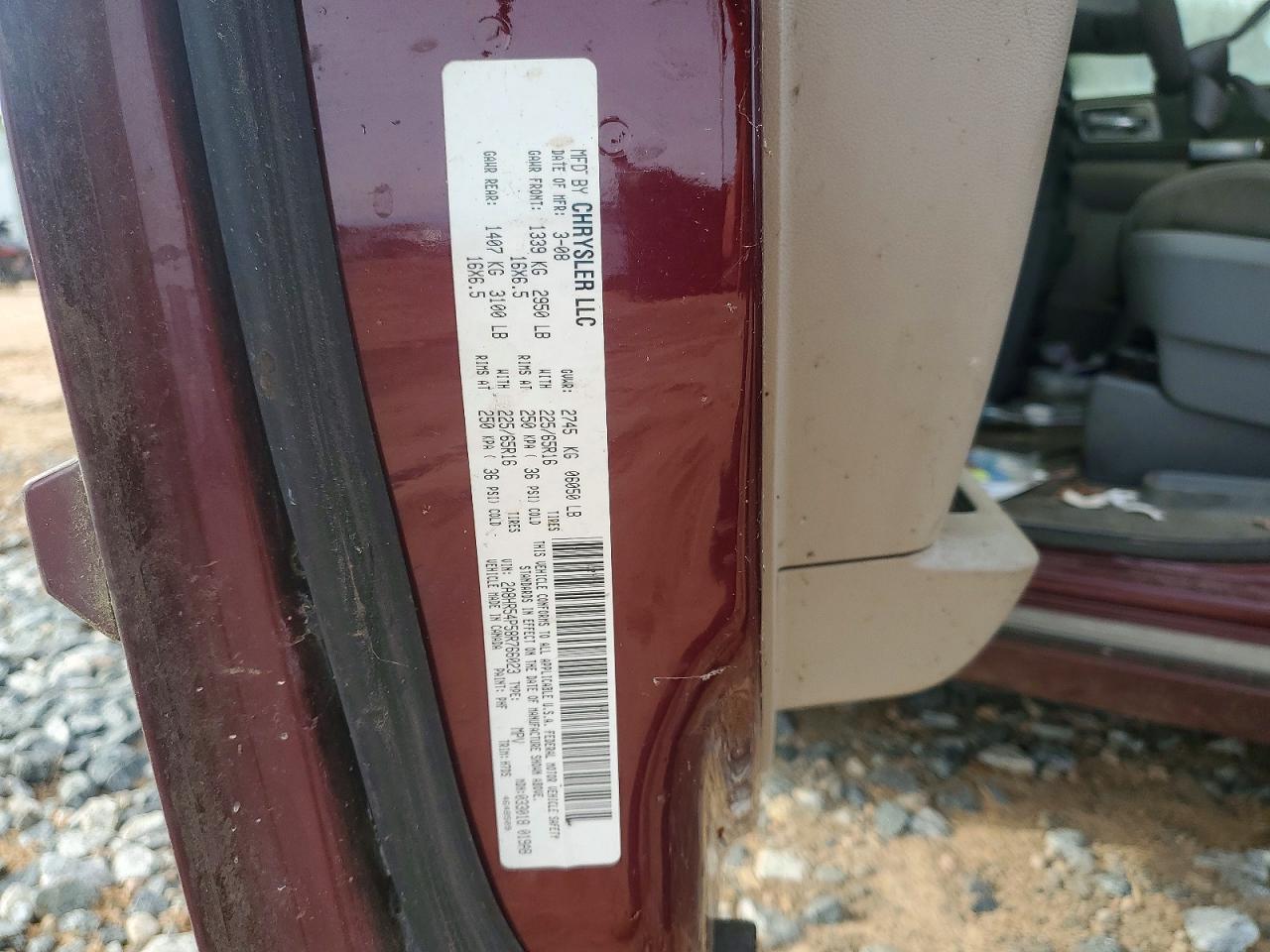 CHRYSLER TOWN & COUNTRY 2008 — 14