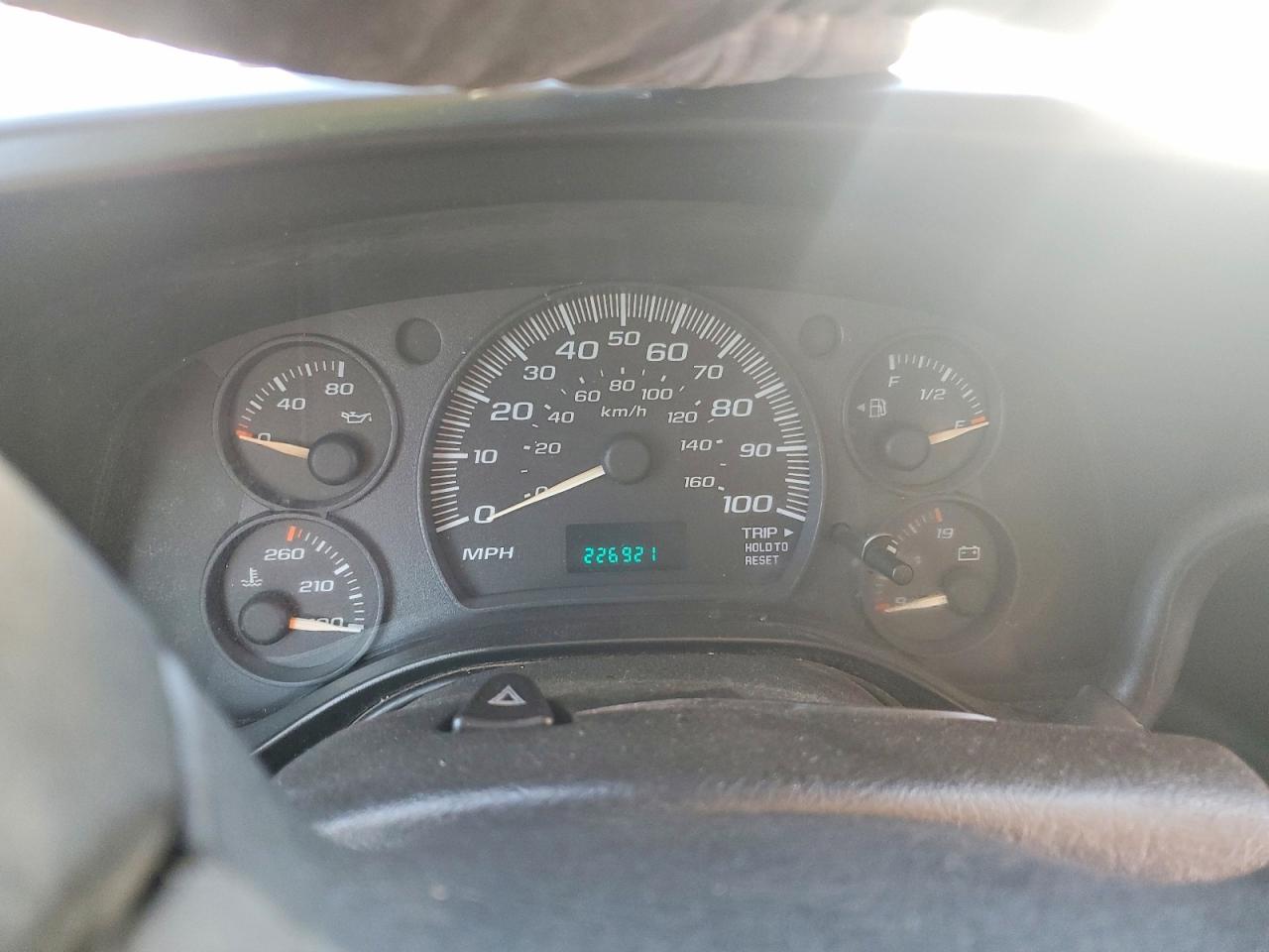 GMC SAVANA 2005 — 10