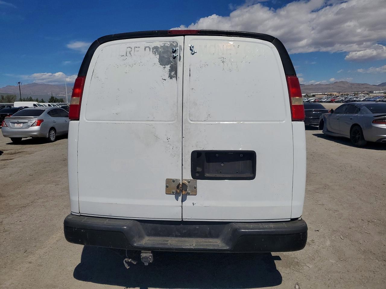 GMC SAVANA 2005 — 7