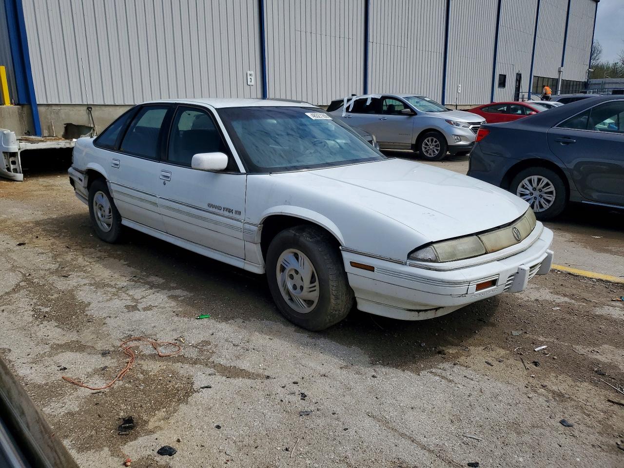 1994 PONTIAC GRAND PRIX SE