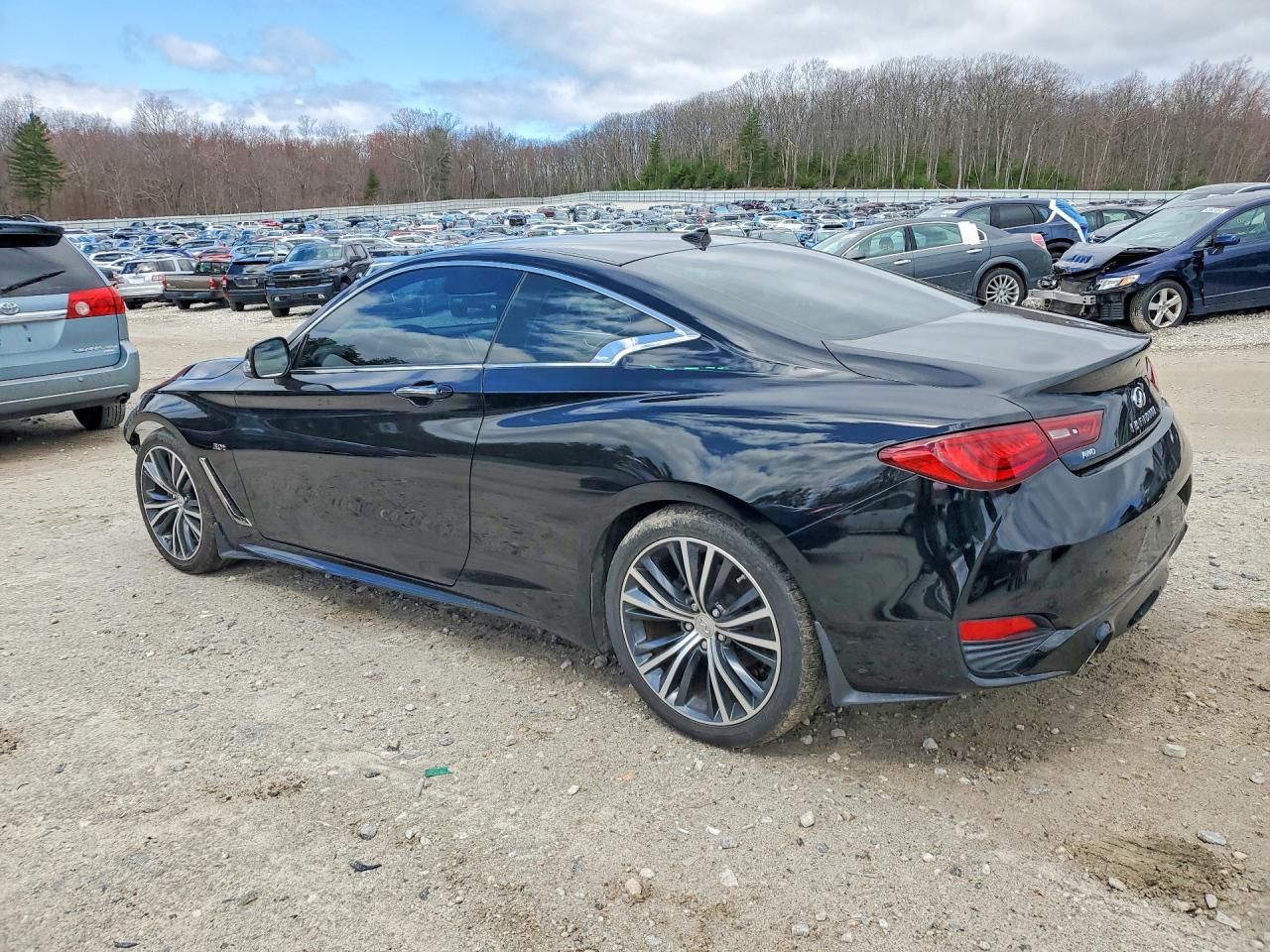 INFINITI Q60 2018 — 3