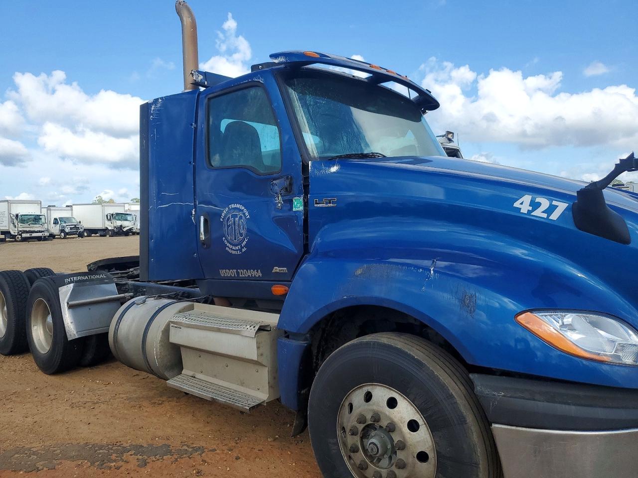 INTERNATIONAL LT625 2022 — 10