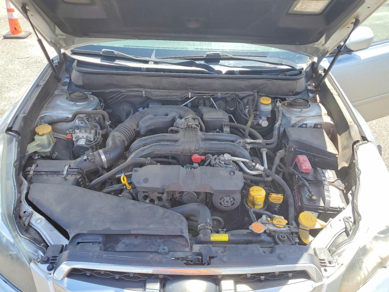 SUBARU LEGACY 2013 — 12