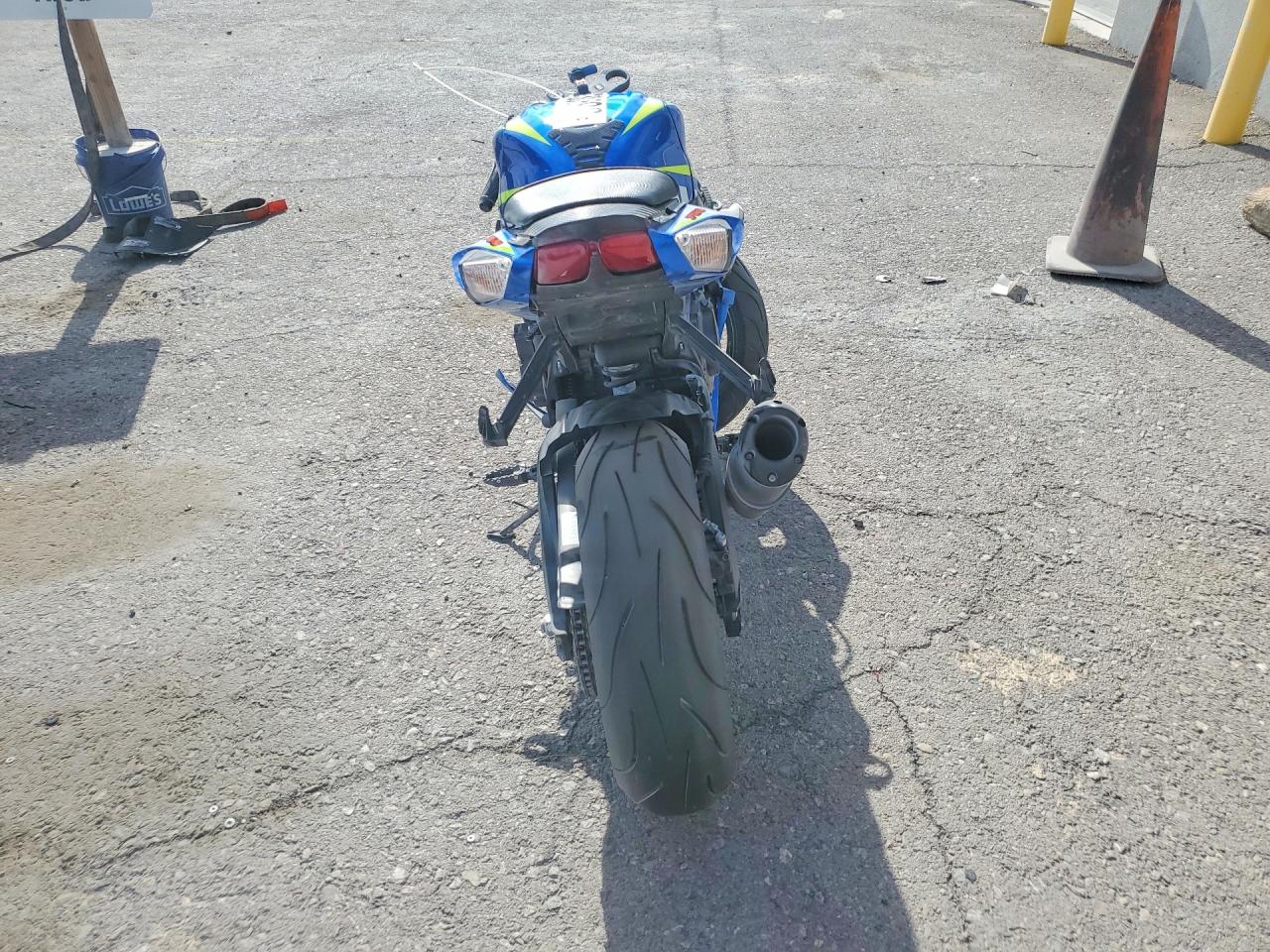 SUZUKI GSX-R750 2015 — 5