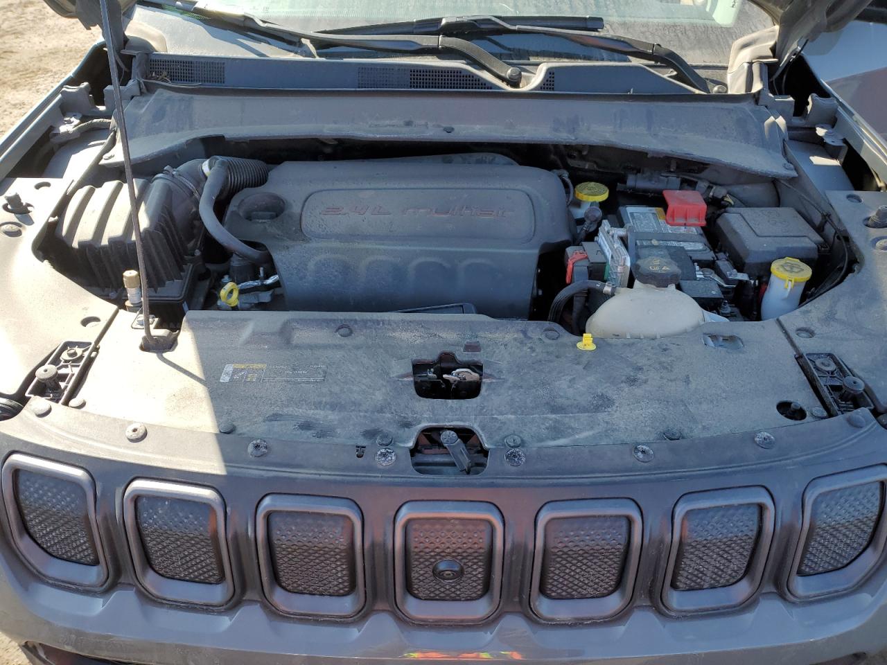 JEEP COMPASS 2022 — 13