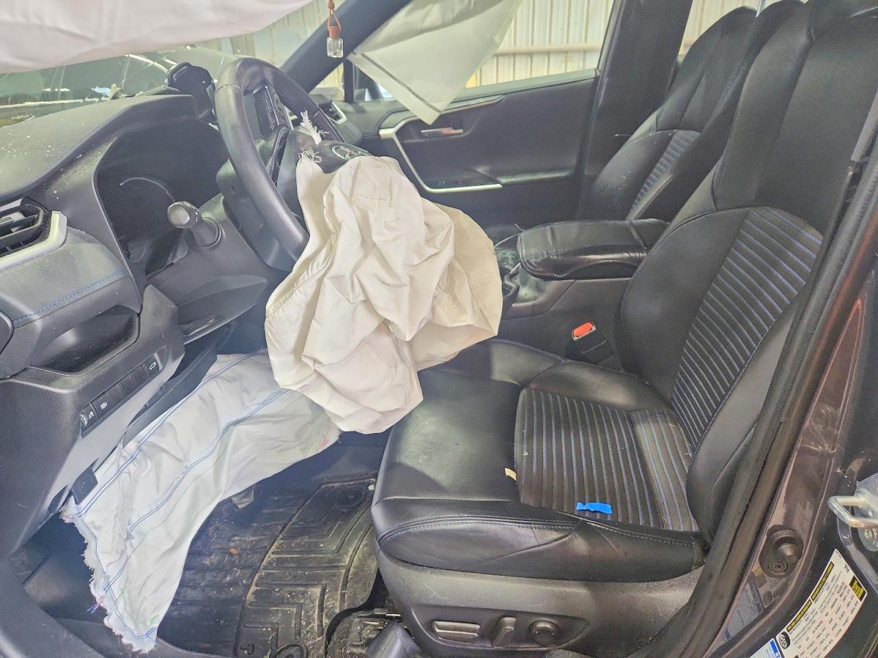TOYOTA RAV4 HYBRID 2021 — 8