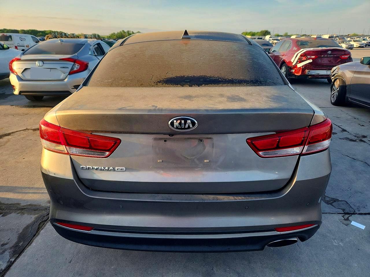 KIA OPTIMA 2017 — 7