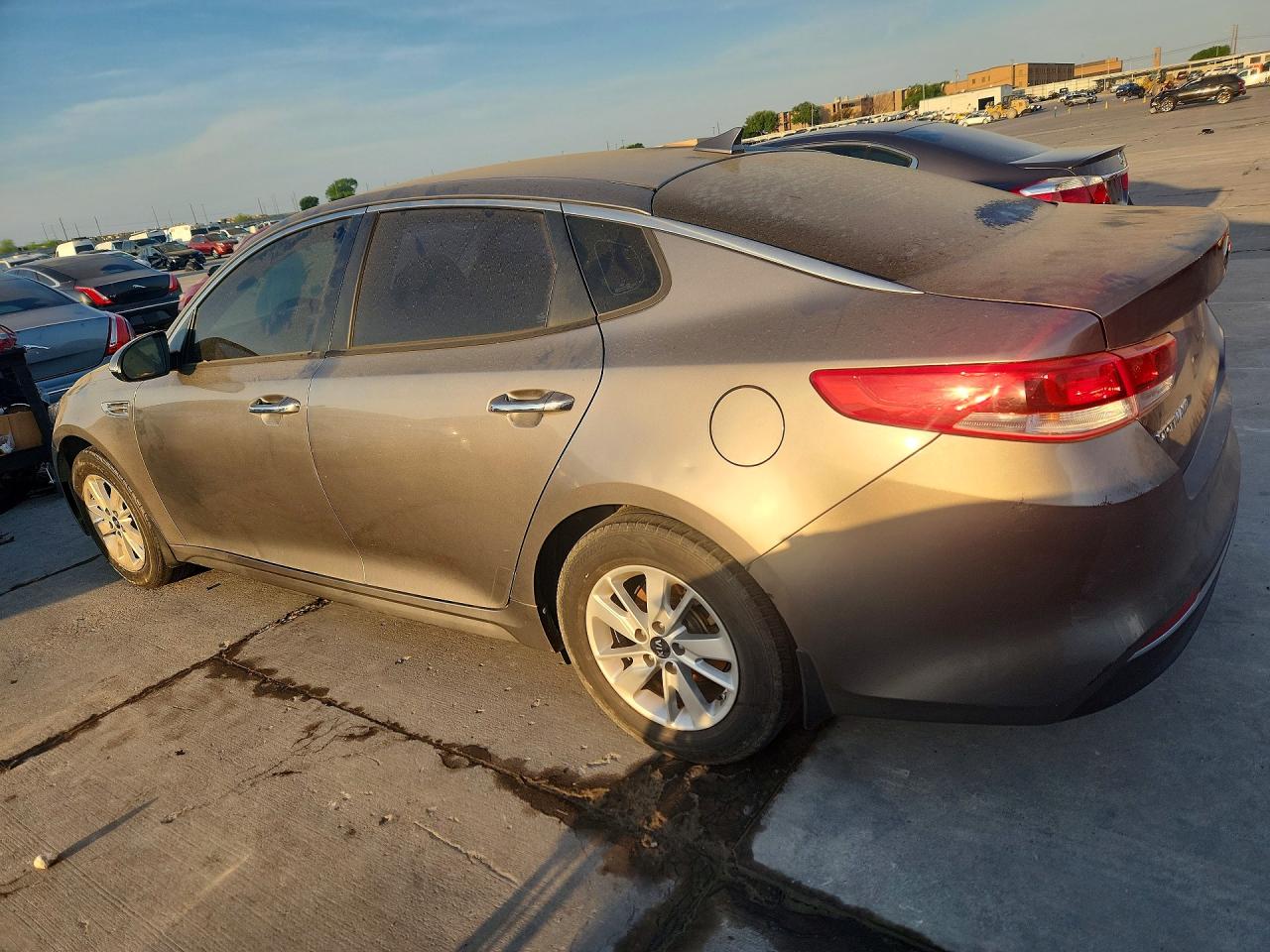 KIA OPTIMA 2017 — 3