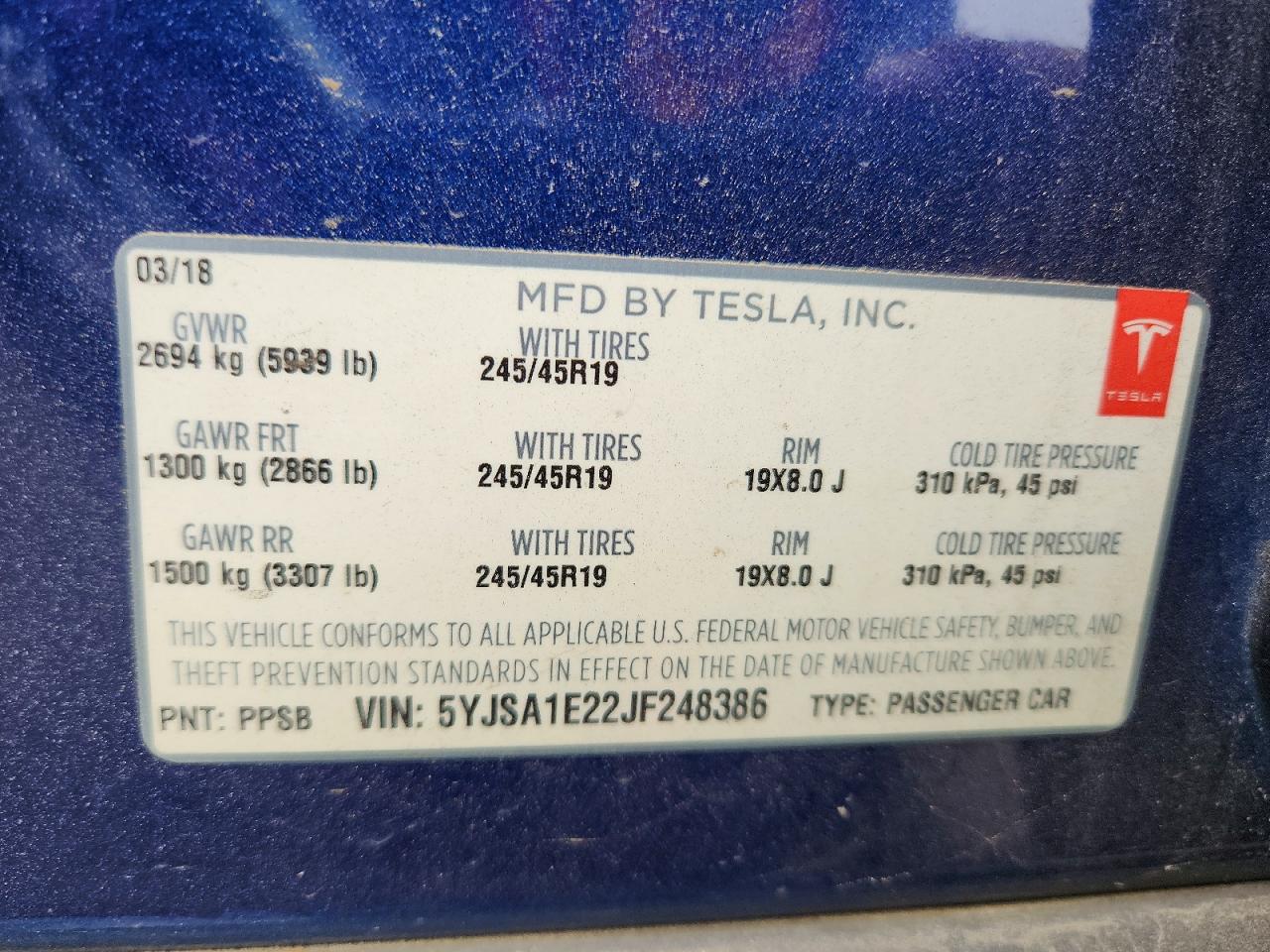 TESLA MODEL S 2018 — 13