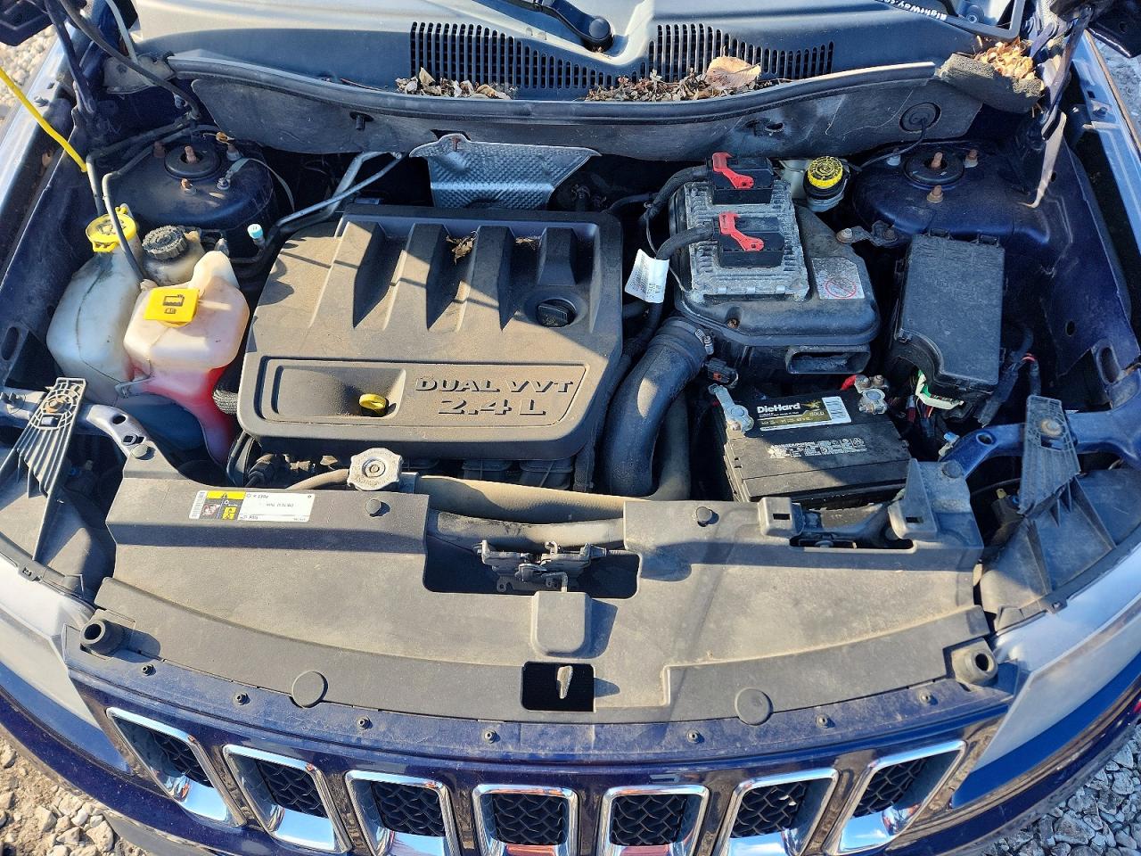 JEEP COMPASS 2016 — 12