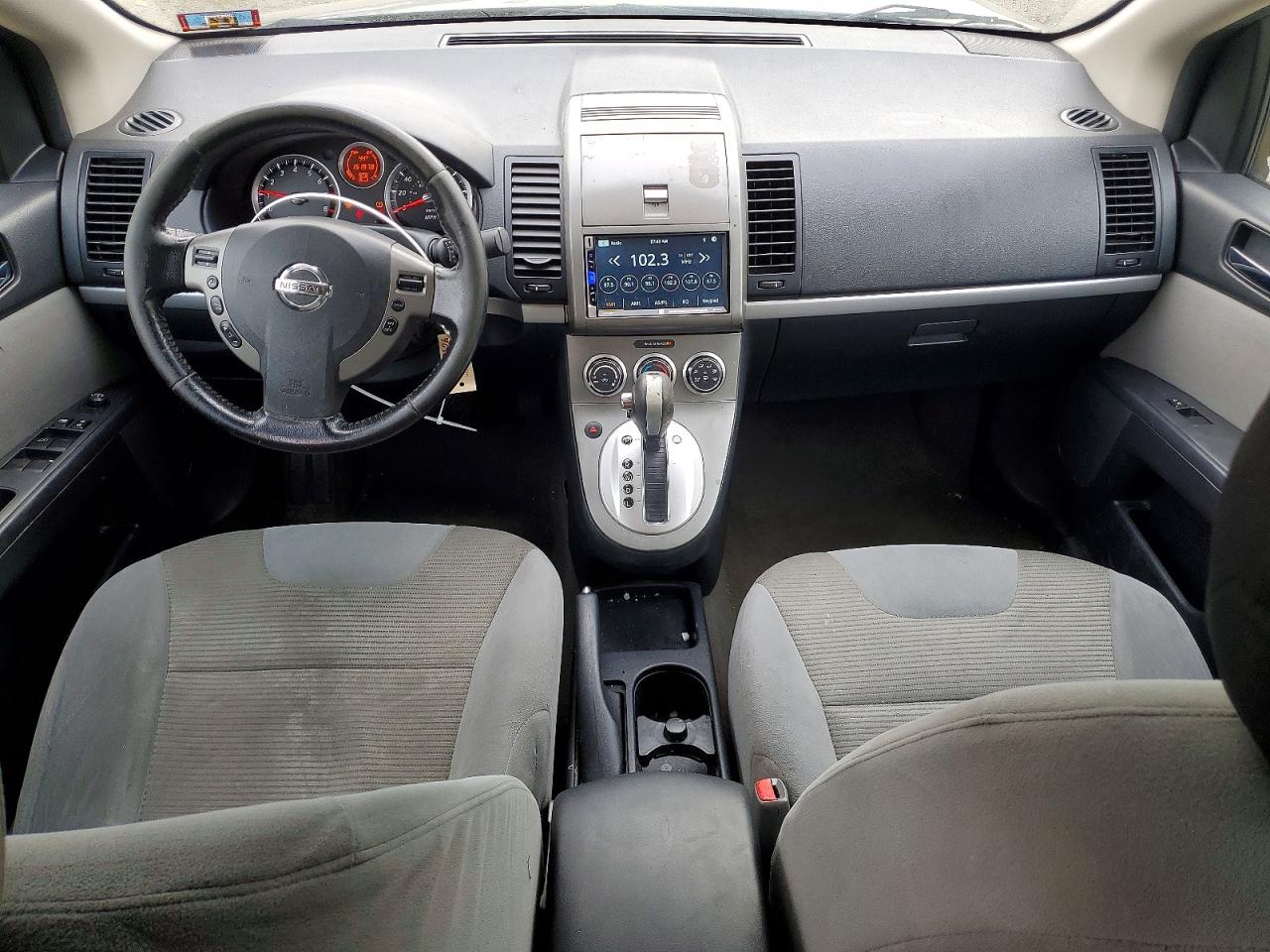 NISSAN SENTRA 2010 — 9