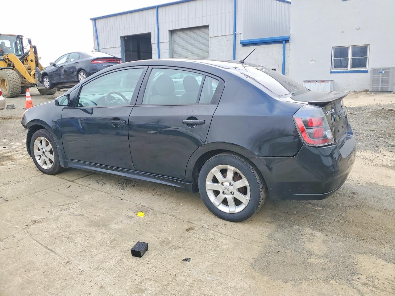NISSAN SENTRA 2010 — 3