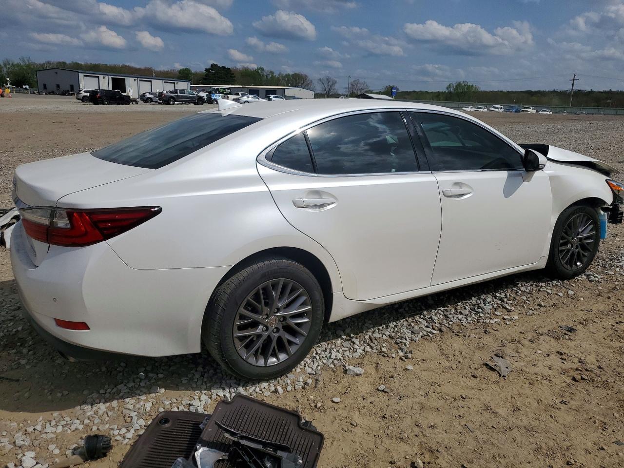 LEXUS ES 350 2018 — 4