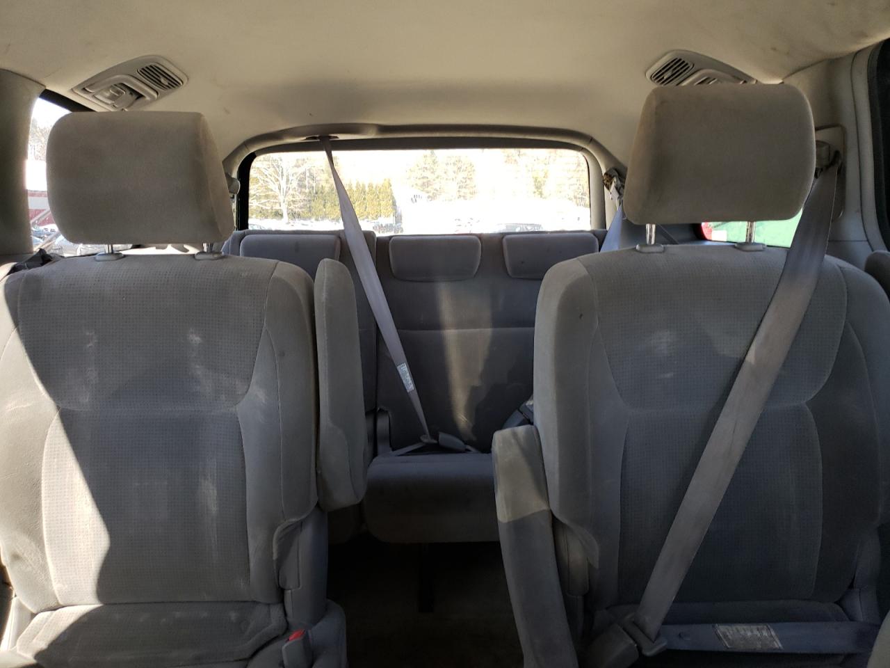 TOYOTA SIENNA 2005 — 11
