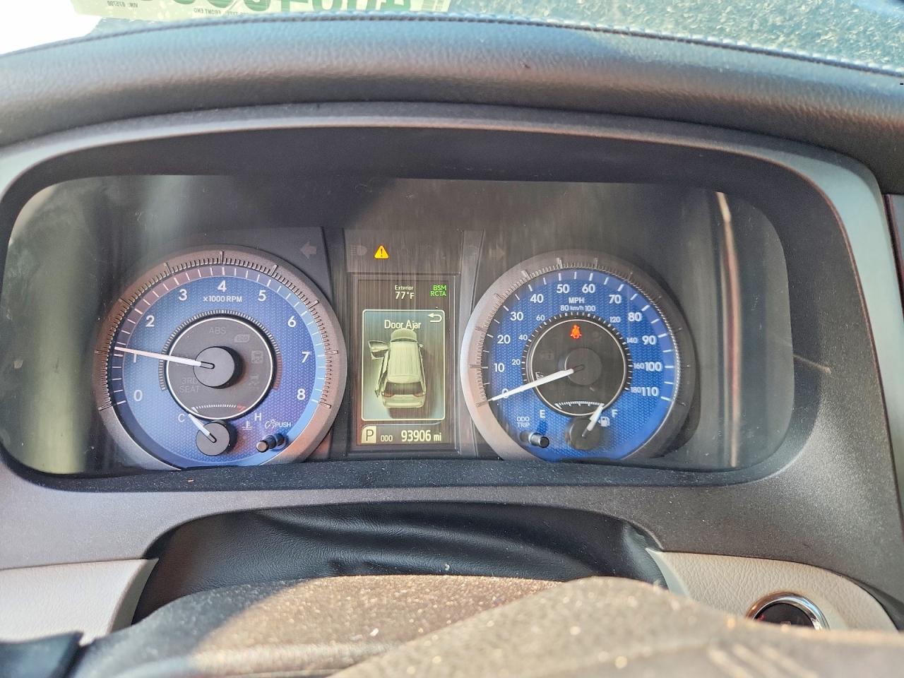 TOYOTA SIENNA 2020 — 10