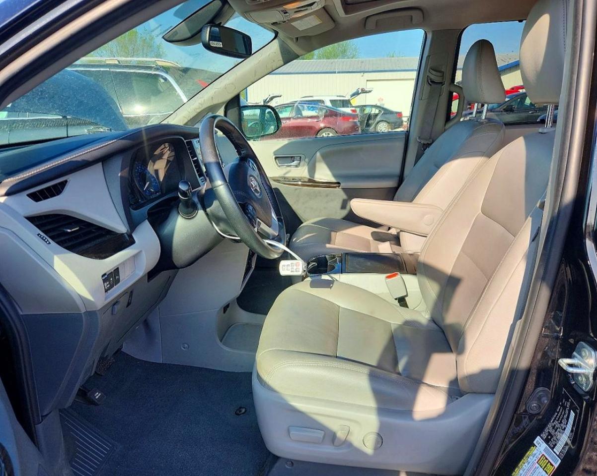 TOYOTA SIENNA 2020 — 8